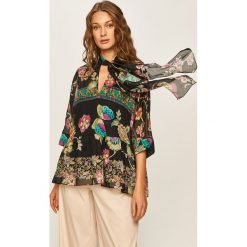 Red Valentino - Bluzka. Czarne bluzki damskie Red Valentino, bez wzorów, z jedwabiu, eleganckie, bez kołnierzyka, bez rękawów. Za 1999,00 zł.