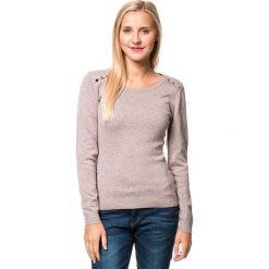 Sweter w kolorze beżowym. Brązowe bez kategorii marki William de Faye, z kaszmiru, z okrągłym kołnierzem. W wyprzedaży za 129,95 zł.