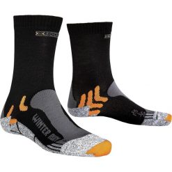 Skarpety X-SOCKS WINTER RUN SILVER. Czarne skarpetki damskie X SOCKS, bez wzorów. W wyprzedaży za 70,00 zł.