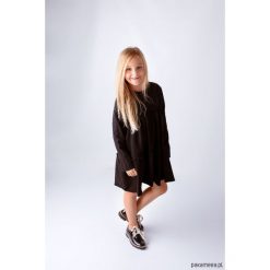 C a n dy DRESS czarna. Czarne sukienki dziewczęce marki Pakamera, z aplikacjami, z bawełny, z długim rękawem, długie, maxi. Za 139,00 zł.