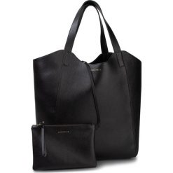 Torebka COCCINELLE - EPA Mistral E1 EPA 11 01 01 Noir 001. Czarne torebki klasyczne damskie Coccinelle, bez wzorów, ze skóry, klasyczne, bez dodatków. Za 1399,00 zł.