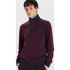 Bluza z zamkiem - Bordowy. Czerwone bluzy męskie Cropp, s, bez wzorów, bez kołnierzyka, bez rękawów, bez kaptura. W wyprzedaży za 39,99 zł.