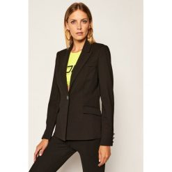 Żakiet Guess Alina W0YN59 K8RN0. Czarne marynarki damskie Guess, xs, z aplikacjami. Za 549,00 zł.