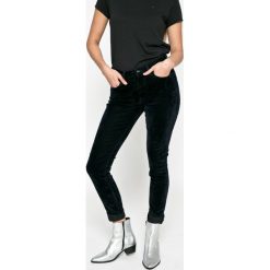 Jeansy damskie: Pepe Jeans – Spodnie Regent