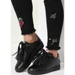Czarne Buty Sportowe Murmurous. Czarne buty sportowe damskie vices. Za 74,99 zł.