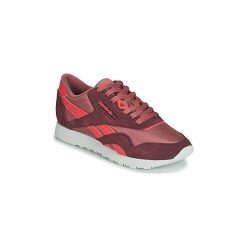 Buty Reebok Classic CL NYLON. Czerwone trampki i tenisówki damskie Reebok Classic, bez wzorów, z nylonu, bez zapięcia. Za 339,00 zł.