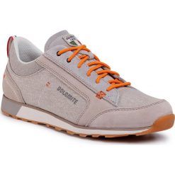 Trekkingi DOLOMITE - Cinquantaquattro Duffle 269488-0086011 Beige. Szare trapery męskie Dolomite, ze skóry, bez zapięcia. W wyprzedaży za 719,00 zł.