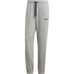 Spodnie adidas Essentials Plain DQ3059. Spodnie męskie Adidas, m, z aplikacjami, z bawełny. Za 175,00 zł.