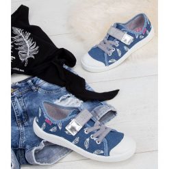 Trampki dziecięce Befado 251Y111 Jeansowe. Trampki dziewczęce Befado, bez wzorów, z jeansu, bez zapięcia. Za 53,00 zł.