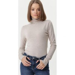 Beżowy Golf Annandale. Brązowe swetry damskie Born2be, xl, bez wzorów, z dzianiny, eleganckie, bez rękawów, długie, bez kaptura. Za 59,99 zł.