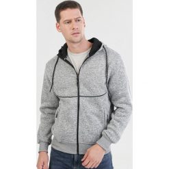 Jasnoszara Bluza Orvyra. Szare bluzy męskie Born2be, xl, bez wzorów, bez kołnierzyka, bez rękawów, bez kaptura. Za 79,99 zł.