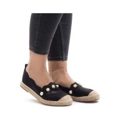 Czarne espadryle A7-002. Czarne espadryle damskie ButyModne, bez wzorów, bez obcasa. Za 65,39 zł.