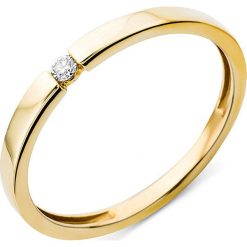 Złoty pierścionek z diamentem. Żółte pierścionki damskie REVONI, z diamentem, złote. W wyprzedaży za 429,95 zł.