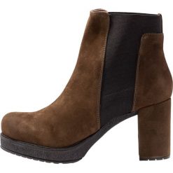 Unisa KAUSTIN Ankle boot hunter. Zielone botki damskie skórzane marki Unisa. Za 589,00 zł.