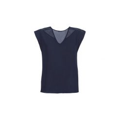 Bluzki Ikks BN11095-49. Niebieskie bluzki damskie IKKS, bez wzorów, bez kołnierzyka, bez rękawów. Za 221,40 zł.