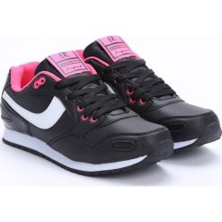 Czarne Buty Sportowe Play. Czarne buty sportowe damskie marki DOMYOS, z bawełny. Za 49,99 zł.