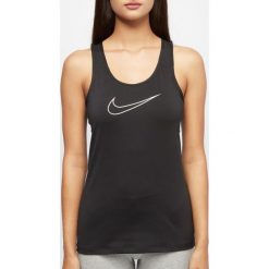 Koszulka damska NIKE czarne. Czarne koszulki damskie Nike, s, bez wzorów, z poliesteru, bez kołnierzyka, bez rękawów. Za 79,90 zł.