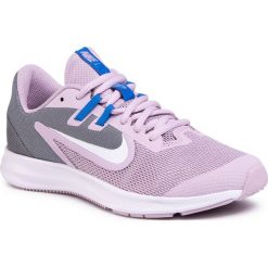 Buty NIKE - Downshifter 9 (Gs) AR4135 510 Iced Lilac/White/Smoke Grey. Różowe buty sportowe damskie Nike, bez wzorów, z tworzywa sztucznego, sportowe, do biegania, nike downshifter. Za 199,00 zł.