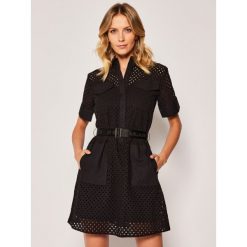 Sukienka letnia Karl Lagerfeld Broderie Anglais 201W1309. Czarne sukienki damskie KARL LAGERFELD, na lato, bez wzorów, z bawełny, bez kołnierzyka, bez rękawów. Za 1349,00 zł.