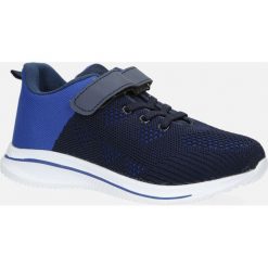 Granatowe buty sportowe na rzep casu 920a. Buty chłopięce sportowe Casu, bez zapięcia. Za 59,99 zł.