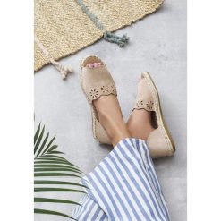 Beżowe Espadryle Too Fast. Brązowe espadryle damskie Born2be, z aplikacjami, bez obcasa, na płaskiej podeszwie. Za 79,99 zł.