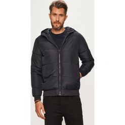Only & Sons - Kurtka. Czerwone płaszcze męskie Only & Sons, xl, bez wzorów, z poliesteru, krótkie, z kapturem. W wyprzedaży za 119,90 zł.