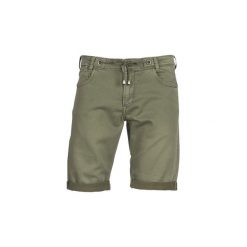 Szorty i Bermudy Le Temps des Cerises JOGG. Zielone spodenki i szorty męskie marki Le Temps Des Cerises, m, bez wzorów. Za 379,00 zł.