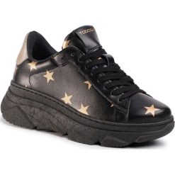 Sneakersy TOGOSHI - TG-22-04-000208 101. Żółte półbuty damskie Togoshi, na co dzień, bez wzorów, ze skóry ekologicznej, bez obcasa, bez zapięcia. W wyprzedaży za 259,00 zł.