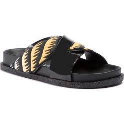Klapki MELISSA - Energy + A La Garconne 32515 Black/Yellow 51565. Czarne klapki damskie marki Melissa, z aplikacjami, z tworzywa sztucznego, bez obcasa. Za 359,00 zł.
