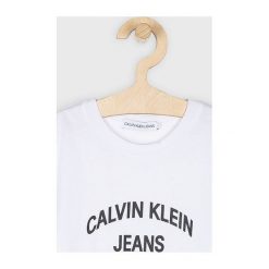 Calvin Klein Jeans - T-shirt dziecięcy 104-176 cm. Czarne t-shirty chłopięce Calvin Klein Jeans, z nadrukiem, z jeansu, bez rękawów. Za 119,90 zł.