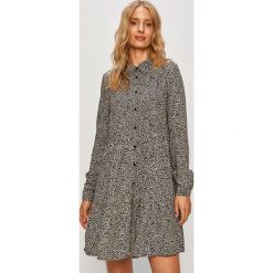 Tally Weijl - Sukienka. Czarne sukienki damskie TALLY WEIJL, na co dzień, s, bez wzorów, z wiskozy, casualowe, bez kołnierzyka, z długim rękawem, długie, mini, rozkloszowane. W wyprzedaży za 99,90 zł.