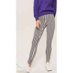 Jeansy high waist skinny - Wielobarwn. Szare spodnie damskie z wysokim stanem marki House, z jeansu, z podwyższonym stanem. Za 99,99 zł.