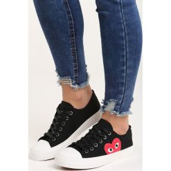 Czarne Trampki Dream and Laugh. Czarne trampki i tenisówki damskie Born2be, z nadrukiem, na sznurówki. Za 49,99 zł.