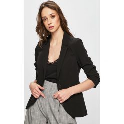 Vero Moda - Żakiet. Czarne żakiety damskie Vero Moda, s, bez wzorów, z elastanu. W wyprzedaży za 129,90 zł.