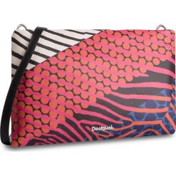 Torebka DESIGUAL - 19SAXPG9 3093. Różowe torebki klasyczne damskie Desigual, bez wzorów, ze skóry ekologicznej, klasyczne, bez dodatków. Za 199,90 zł.