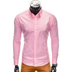 KOSZULA MĘSKA ELEGANCKA Z DŁUGIM RĘKAWEM K219 - RÓŻOWA. Czerwone koszule męskie na spinki Ombre Clothing, m, z bawełny, z klasycznym kołnierzykiem, z długim rękawem. Za 49,00 zł.