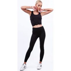 Czarne legginsy na co dzień 2747. Czarne legginsy damskie Fasardi, s, bez wzorów. Za 79,00 zł.