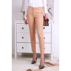Spodnie HUGO BEIGE. Brązowe spodnie damskie IVET, bez wzorów, eleganckie, z podwyższonym stanem. W wyprzedaży za 69,00 zł.