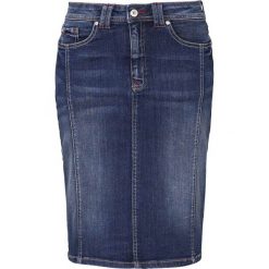 Cellbes Spódnica niebieski denim female niebieski 34S. Niebieskie spódniczki damskie Cellbes, na co dzień, s, bez wzorów, z denimu, długie, mini, proste. Za 159,00 zł.