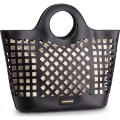 Torebka MONNARI - BAG6480-020 Black. Czarne torebki klasyczne damskie Monnari, bez wzorów, ze skóry ekologicznej, klasyczne, bez dodatków. W wyprzedaży za 119,00 zł.