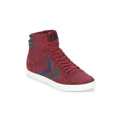 Buty Hummel SLIMMER STADIL DUO CANVAS HIGH. Czerwone trampki i tenisówki damskie Hummel, bez wzorów, bez zapięcia. Za 271,20 zł.