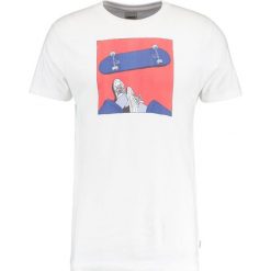 T-shirty męskie: Wemoto SIT Tshirt z nadrukiem white