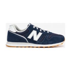 New Balance 373 Tenisówki Niebieski. Niebieskie trampki męskie New Balance, bez wzorów, ze skóry, bez zapięcia. Za 378,95 zł.