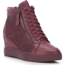 Buty damskie 87-D-914-2. Koturny damskie Wittchen. Za 359,90 zł.