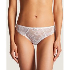 Stringi Aubade Danse Des Sens OG26. Białe stringi damskie Aubade, bez wzorów, z elastanu. Za 179,00 zł.