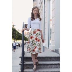 Spódnica Petra ecru w maki 32. Czarne spódniczki marki Marie Zélie, s, w paski, z bawełny. W wyprzedaży za 102,80 zł.