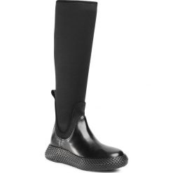 Kozaki EMPORIO ARMANI - X3O197 XM077 C298 Black/Black/Black. Czarne kozaki damskie Emporio Armani, ze skóry, przed kolano, na wysokim obcasie, bez zapięcia. Za 1489,00 zł.