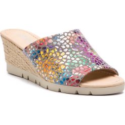 Espadryle GABOR - 82.840.24 Stone. Szare espadryle damskie marki Gabor, bez wzorów, ze skóry, bez obcasa, na obcasie. W wyprzedaży za 269,00 zł.