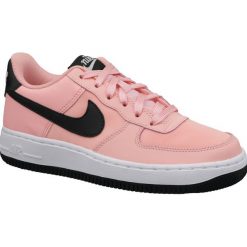 Nike Air Force 1 VDay Gs BQ6980-600 buty skate, buty sneakers uniseks różowe 38. Różowe buty sportowe damskie Nike, bez wzorów, ze skóry, młodzieżowe, trekkingowe, Nike Air Force. W wyprzedaży za 299,99 zł.
