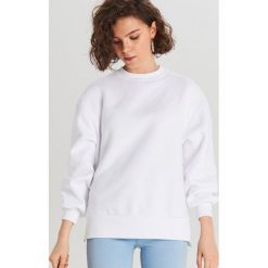 Gładka bluza - Beżowy. Brązowe bluzy damskie Cropp, s, bez wzorów, bez rękawów, bez kaptura. Za 59,99 zł.